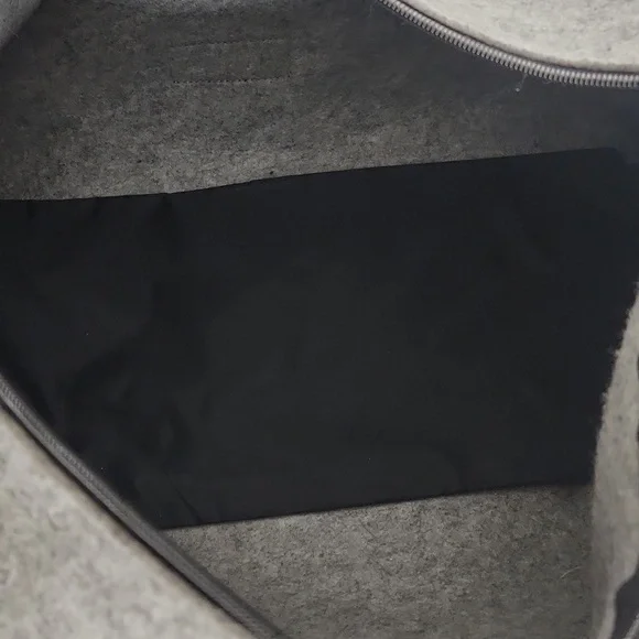 Kenneth Cole gray wool oversized weekend/duffel bag - Picture 7 of 10